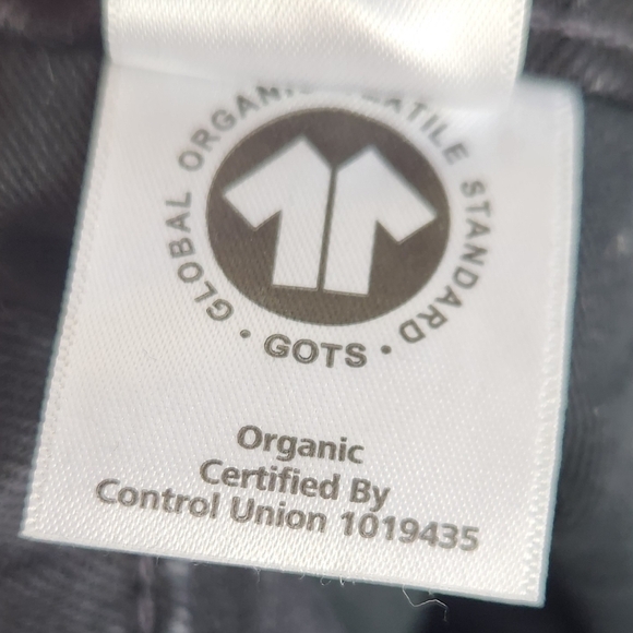 Everlane The Original Cheeky Organic Cotton Crop Jeans in Washed Black Size 27 - Picture 11 of 11